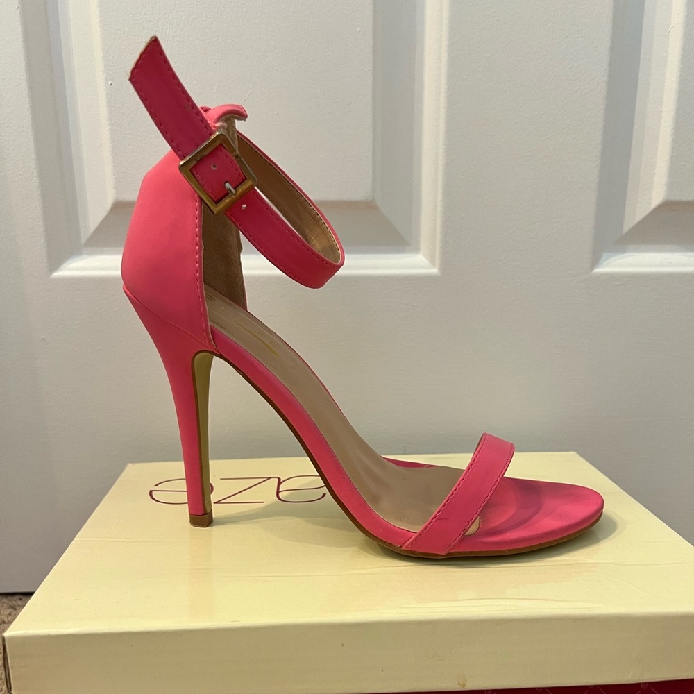 Stiletto High Heel Ankle Strap Sandal. Size 7.5. Color: Pink. Material: Suede.